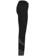 1913682-999985_Core Nordic Training Jacket M_Closeup5.jpg